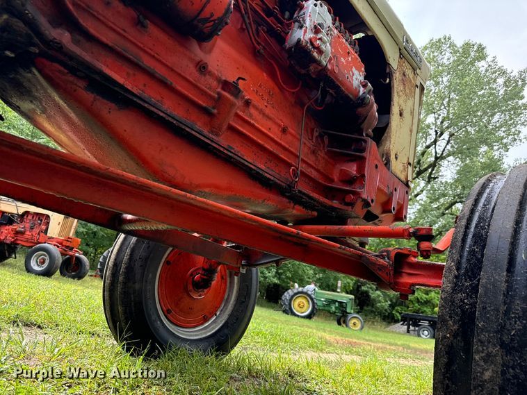 image for item LF9966 1959 Case 900B tractor