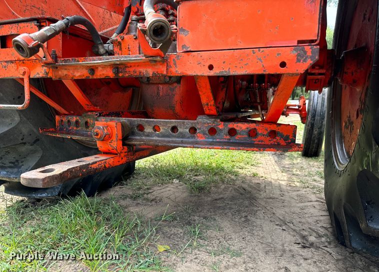 image for item LF9966 1959 Case 900B tractor