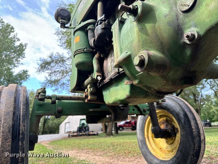 image for item LF9967 1958 John Deere  420W tractor