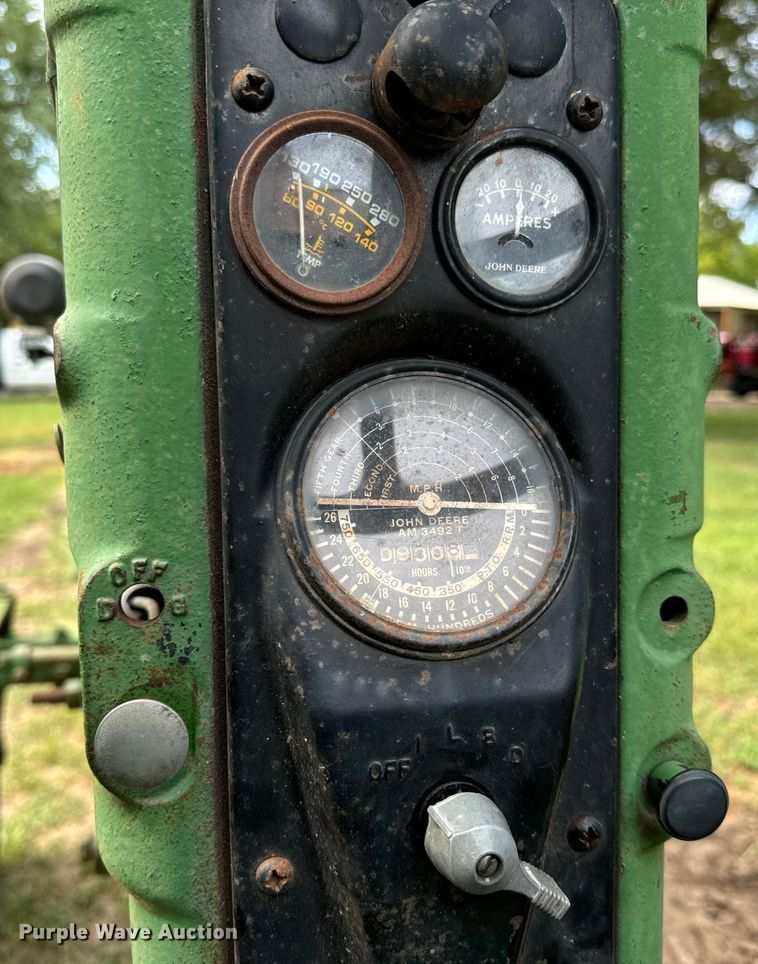 image for item LF9967 1958 John Deere  420W tractor