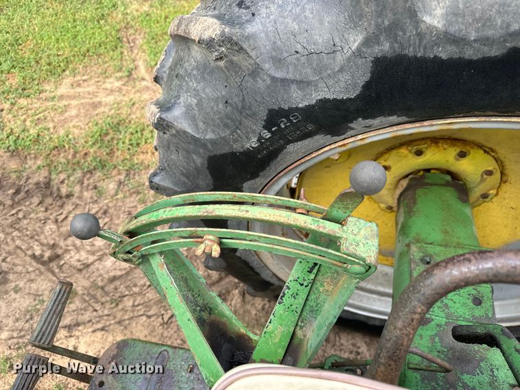 image for item LF9967 1958 John Deere  420W tractor