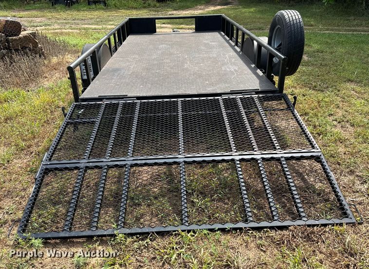 image for item LF9968 2017 Lone Star utility trailer