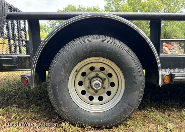 image for item LF9968 2017 Lone Star utility trailer