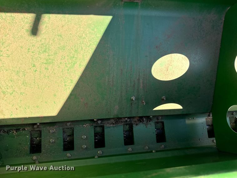 image for item LF9974 2000 John Deere 1520 no-till grain drill