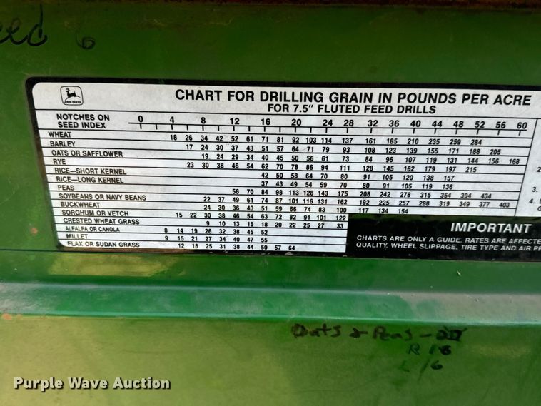 image for item LF9974 2000 John Deere 1520 no-till grain drill