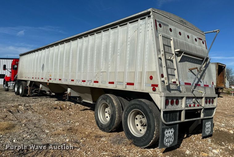 image for item NM9086 1993 Cornhusker grain trailer