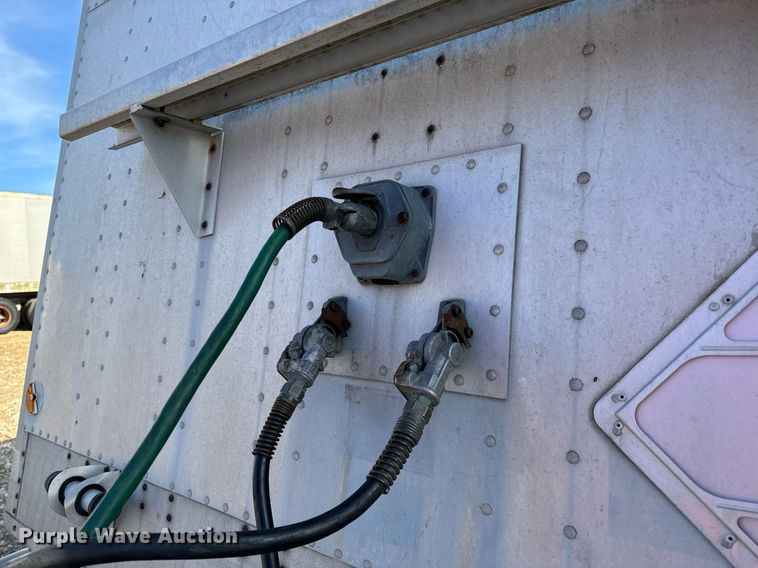 image for item NM9086 1993 Cornhusker grain trailer