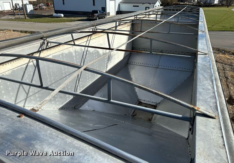 image for item NM9086 1993 Cornhusker grain trailer