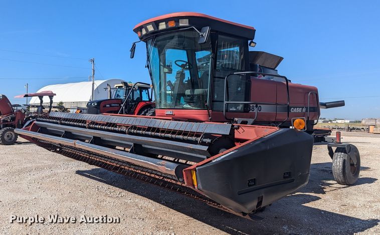 image for item NW9748 2000 Case 8870 swather / windrower