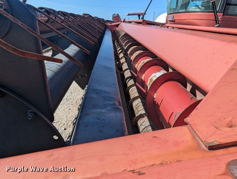 image for item NW9748 2000 Case 8870 swather / windrower