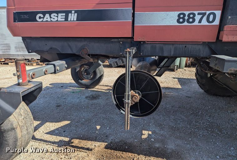image for item NW9748 2000 Case 8870 swather / windrower