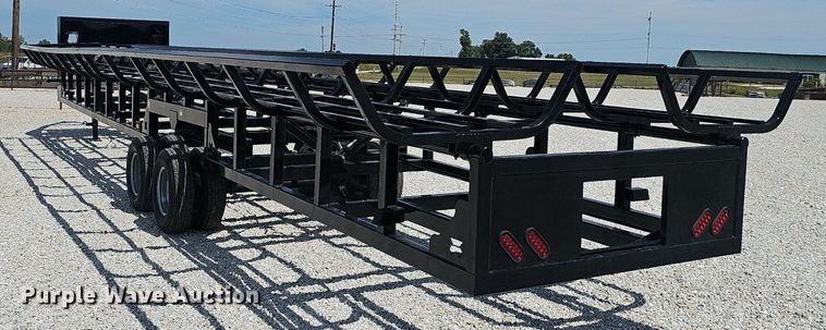 image for item NX9081 Rancho Viejo HRM240 hay bale trailer