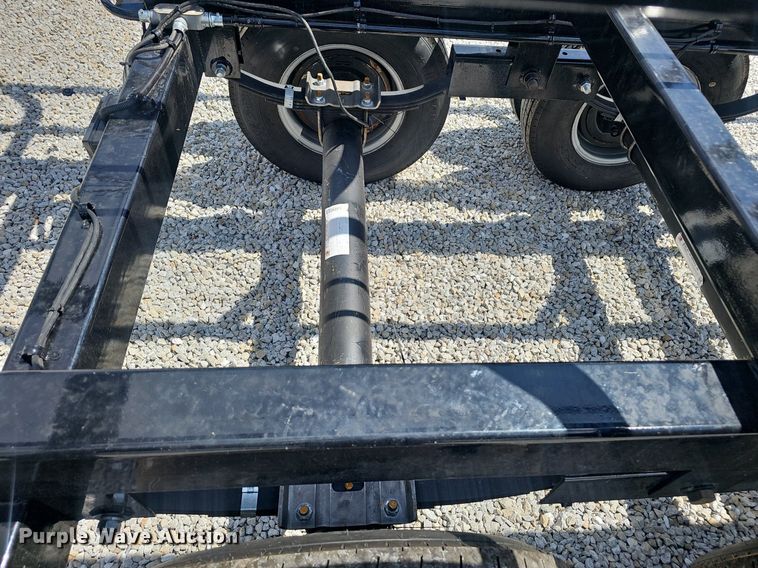 image for item NX9081 Rancho Viejo HRM240 hay bale trailer