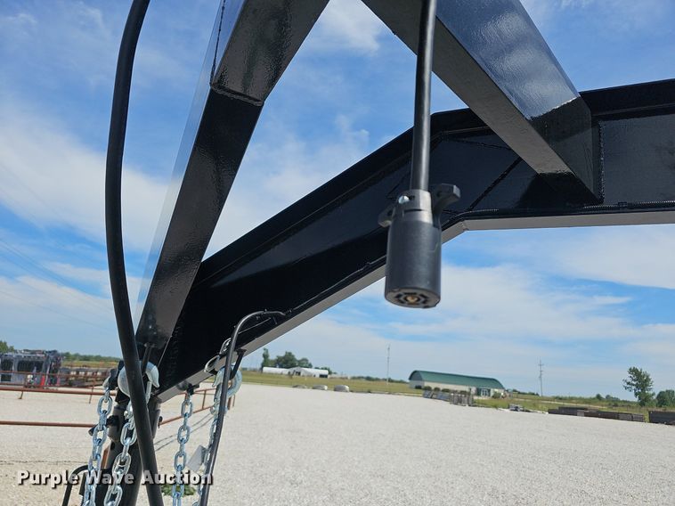 image for item NX9081 Rancho Viejo HRM240 hay bale trailer