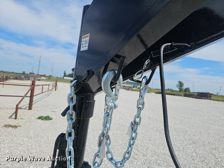 image for item NX9081 Rancho Viejo HRM240 hay bale trailer