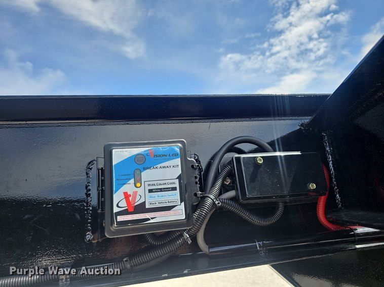 image for item NX9081 Rancho Viejo HRM240 hay bale trailer