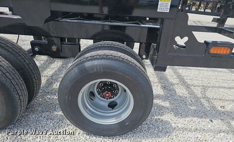 image for item NX9081 Rancho Viejo HRM240 hay bale trailer