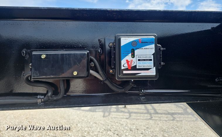 image for item NX9082 Rancho Viejo HRM240 hay bale trailer