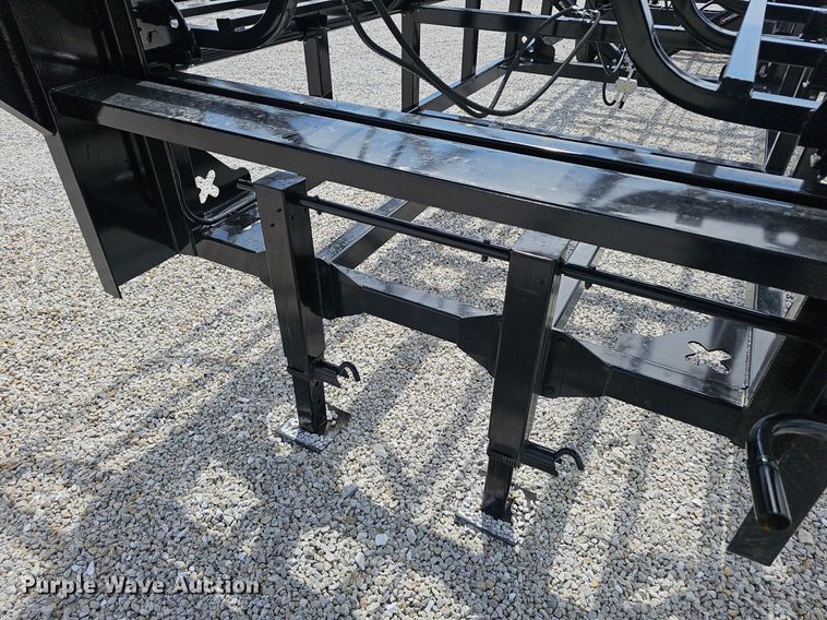 image for item NX9082 Rancho Viejo HRM240 hay bale trailer