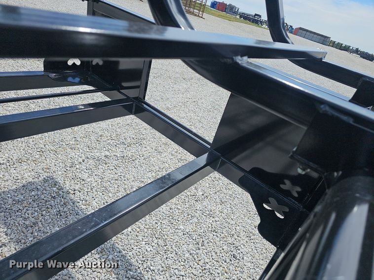 image for item NX9082 Rancho Viejo HRM240 hay bale trailer