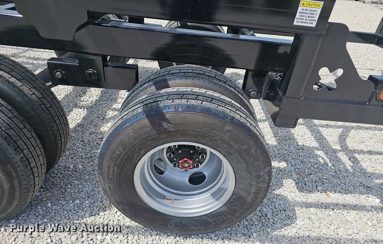 image for item NX9082 Rancho Viejo HRM240 hay bale trailer