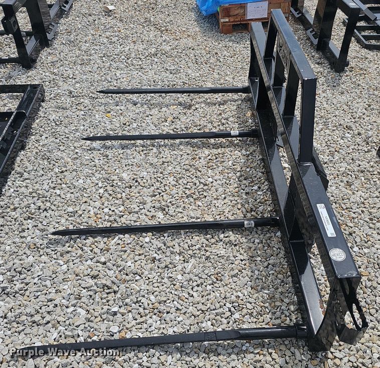 image for item NX9085 RBW  skid steer bale spear