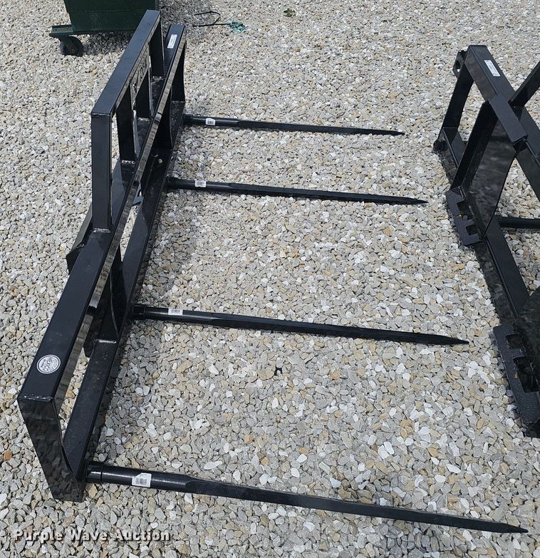 image for item NX9086 RBW skid steer bale spear