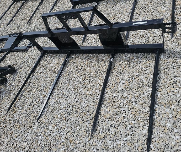 image for item NX9087 RBW skid steer bale spear