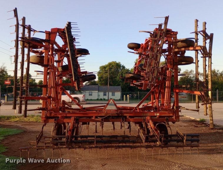 image for item NY9476 Case 5800/4300 field cultivator