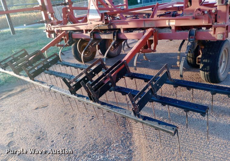 image for item NY9476 Case 5800/4300 field cultivator