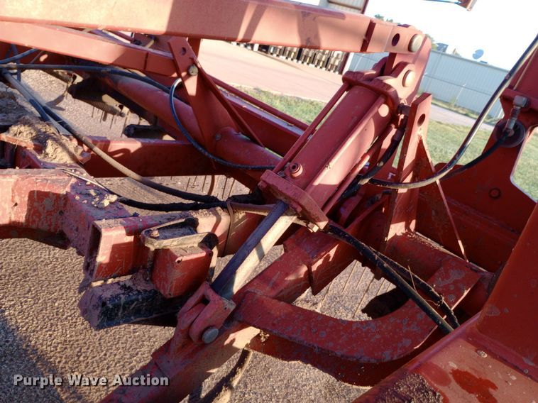 image for item NY9476 Case 5800/4300 field cultivator