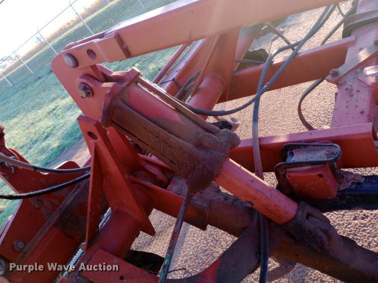 image for item NY9476 Case 5800/4300 field cultivator