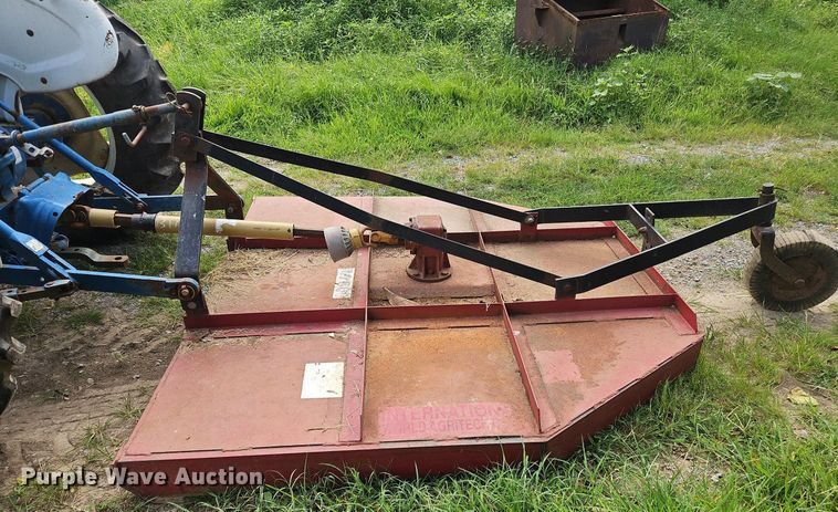 image for item OJ9803 1990 Ford 2810 tractor