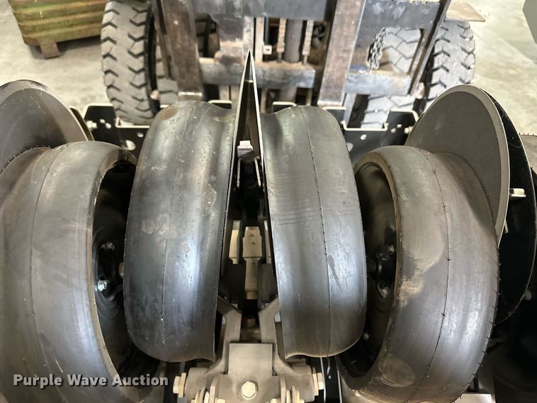 image for item OM9620 (12) AME planter row units