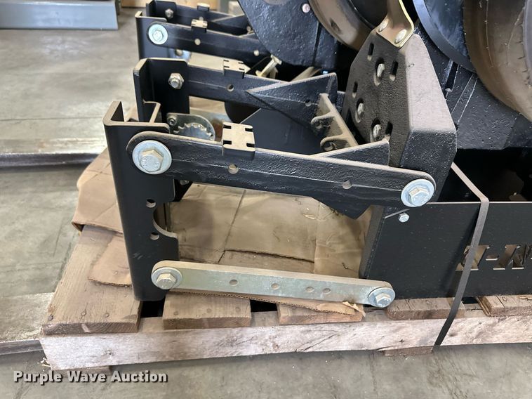 image for item OM9620 (12) AME planter row units