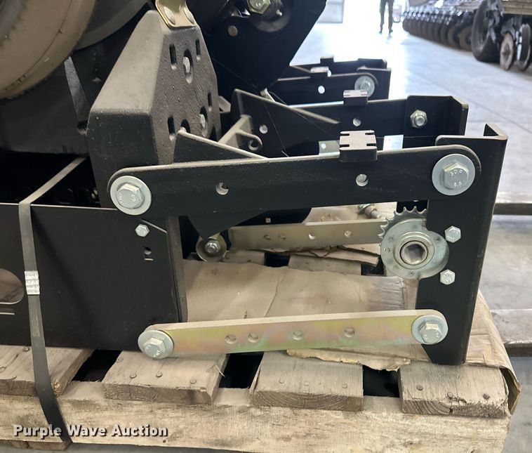 image for item OM9620 (12) AME planter row units