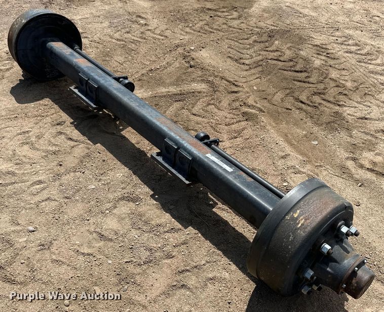 image for item OM9640 Truck axle