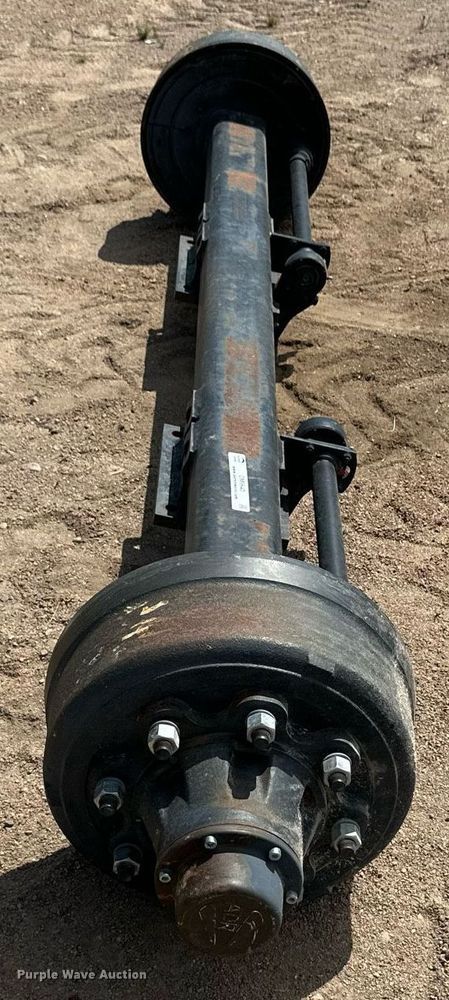 image for item OM9640 Truck axle