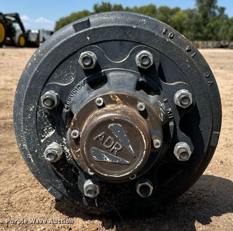 image for item OM9640 Truck axle