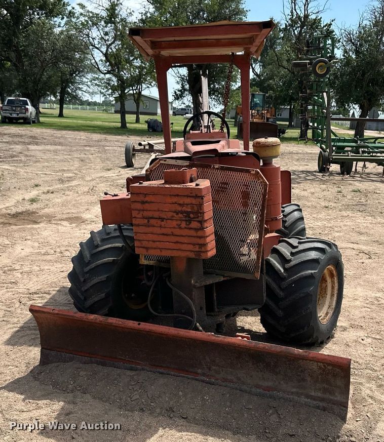 image for item OM9641 Ditch Witch R65 trencher