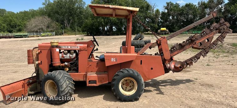 image for item OM9641 Ditch Witch R65 trencher