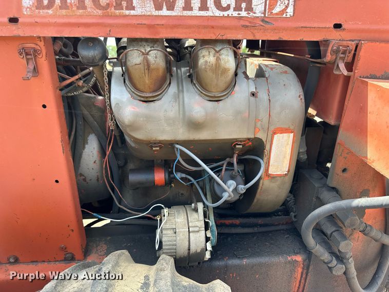 image for item OM9641 Ditch Witch R65 trencher