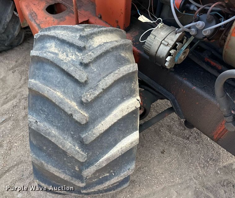 image for item OM9641 Ditch Witch R65 trencher