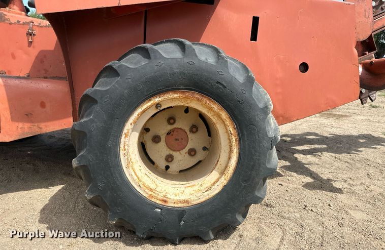 image for item OM9641 Ditch Witch R65 trencher