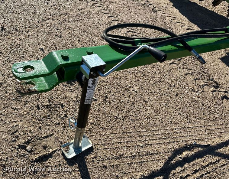 image for item OM9669 John Deere 340 off-set disk