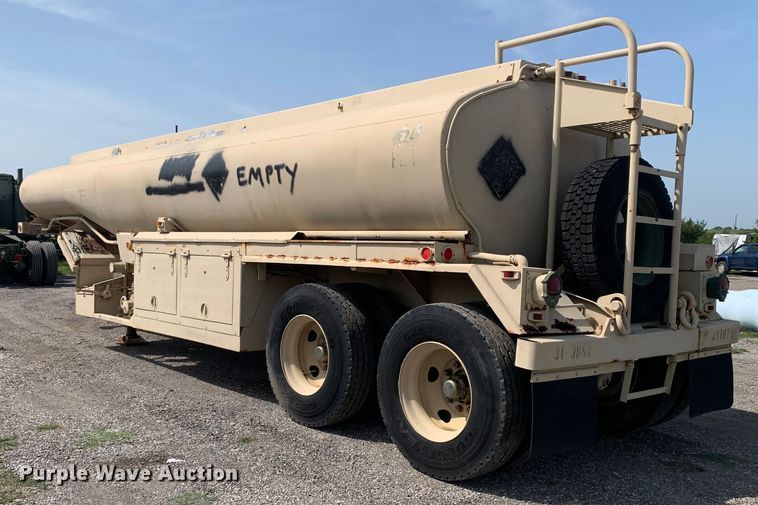 image for item DM1745 1989 Eastern Technologies M969A1 tank trailer