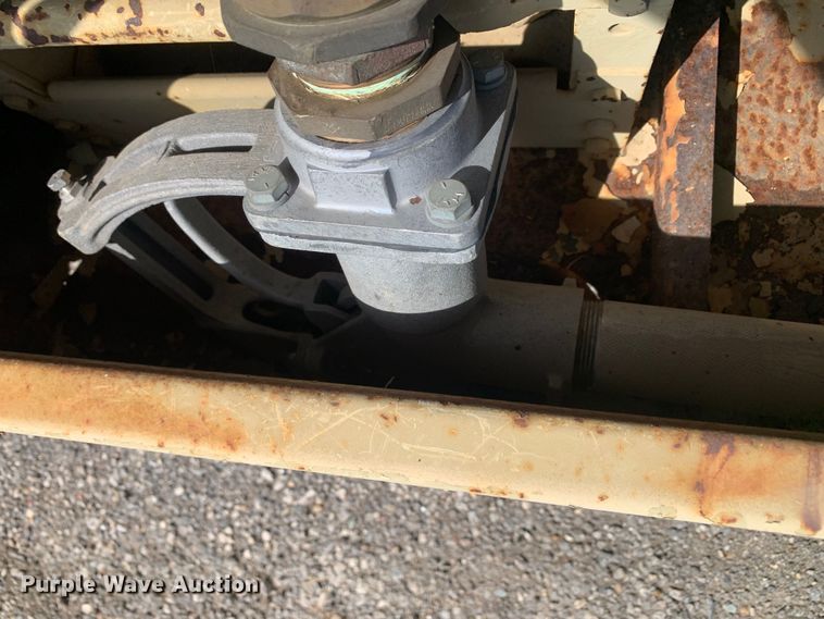 image for item DM1745 1989 Eastern Technologies M969A1 tank trailer