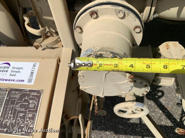 image for item DM1745 1989 Eastern Technologies M969A1 tank trailer