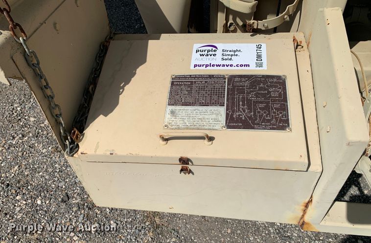 image for item DM1745 1989 Eastern Technologies M969A1 tank trailer