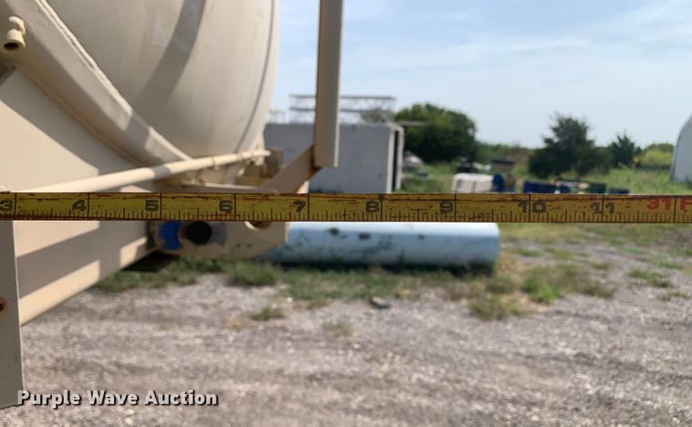 image for item DM1745 1989 Eastern Technologies M969A1 tank trailer